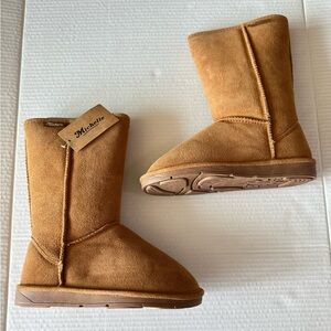 Michelle womens furry boots